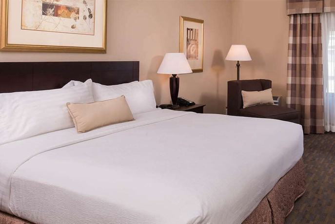 Imagen de la habitación del Hotel Ramada By Wyndham Midtown Grand Island. Foto 3