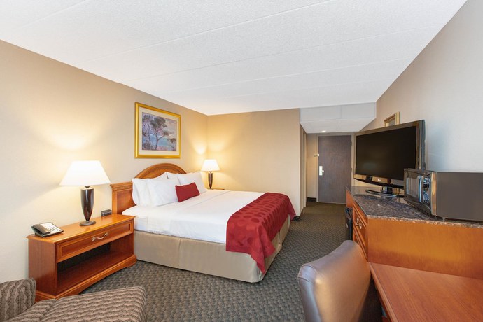 Imagen de la habitación del Hotel Ramada By Wyndham Midtown Grand Island. Foto 4