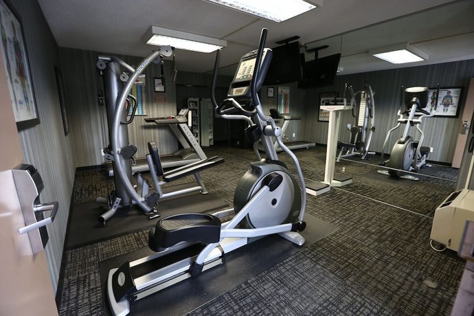 Imagen de los interiores del Hotel Ramada By Wyndham Midtown Grand Island. Foto 14