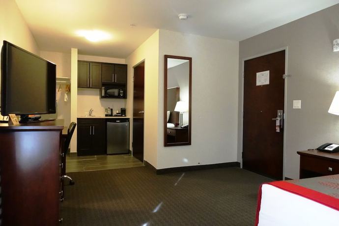 Imagen de la habitación del Hotel Ramada By Wyndham Moose Jaw. Foto 16