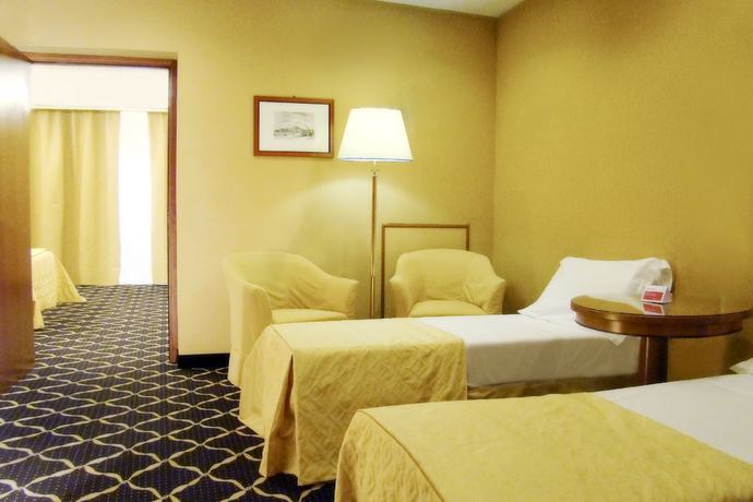 Imagen de la habitación del Hotel Ramada By Wyndham Naples. Foto 10