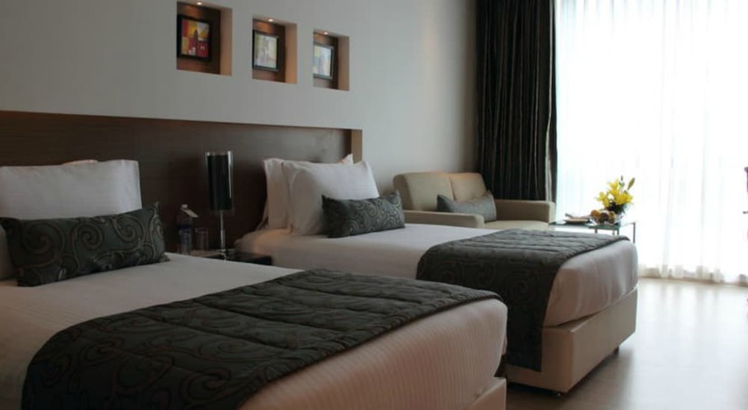 Imagen de la habitación del Hotel Ramada By Wyndham Navi Mumbai. Foto 12