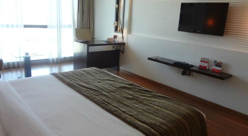 Imagen de la habitación del Hotel Ramada By Wyndham Navi Mumbai. Foto 15