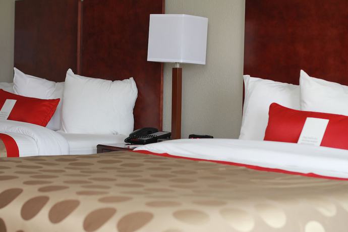Imagen de la habitación del Hotel Ramada By Wyndham New Iberia. Foto 9