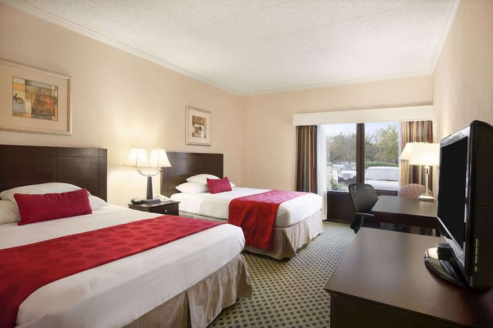 Imagen de la habitación del Hotel Ramada By Wyndham Newark/wilmington. Foto 6