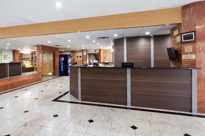Imagen de los interiores del Hotel Ramada By Wyndham Newburgh/west Point. Foto 16