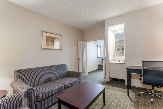 Imagen de la habitación del Hotel Ramada By Wyndham Newburgh/west Point. Foto 13