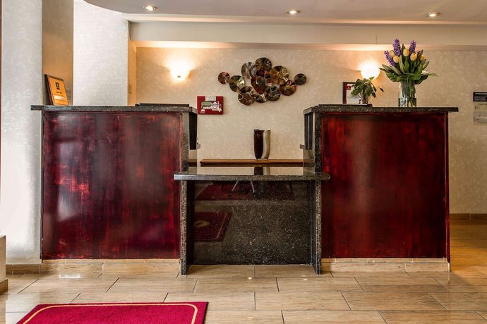 Imagen de los interiores del Hotel Ramada By Wyndham Oakland Downtown City Center. Foto 8