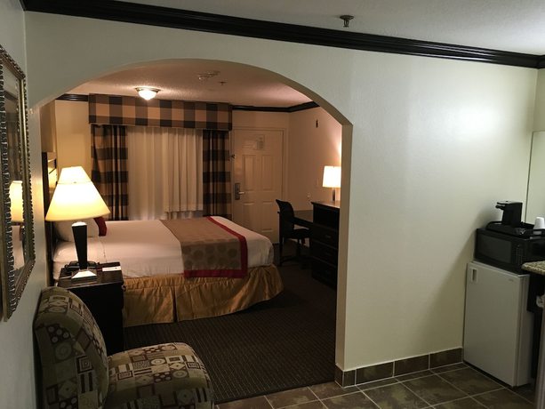 Imagen de la habitación del Hotel Ramada By Wyndham Ontario. Foto 14