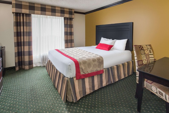Imagen de la habitación del Hotel Ramada By Wyndham Ontario. Foto 15