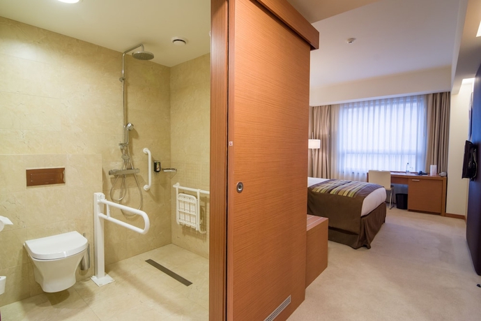 Imagen de la habitación del Hotel Ramada By Wyndham Oradea. Foto 7