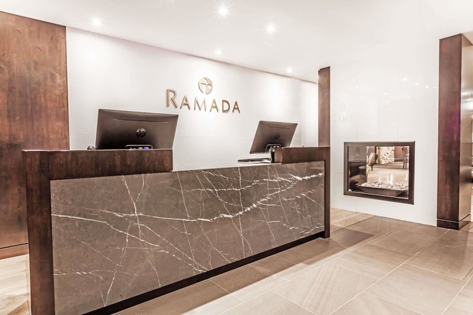 Imagen de los interiores del Hotel Ramada By Wyndham Ottawa On The Rideau. Foto 19