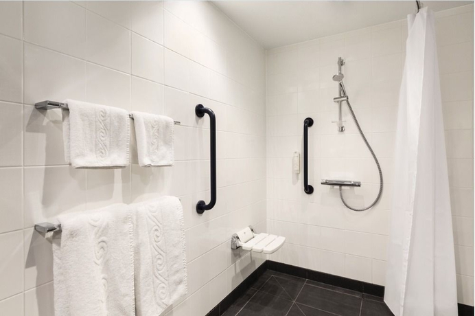 Imagen de la habitación del Hotel Ramada By Wyndham Oxford. Foto 6