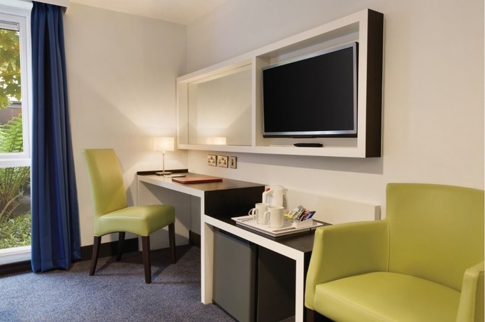 Imagen de la habitación del Hotel Ramada By Wyndham Oxford. Foto 16