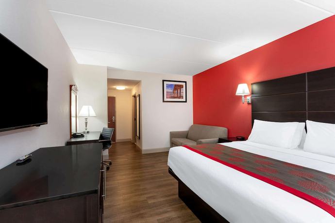 Imagen de la habitación del Hotel Ramada By Wyndham Panama City. Foto 3