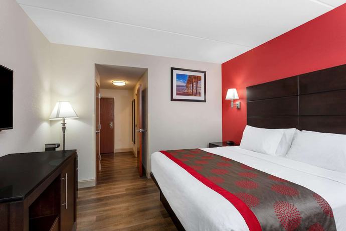 Imagen de la habitación del Hotel Ramada By Wyndham Panama City. Foto 5