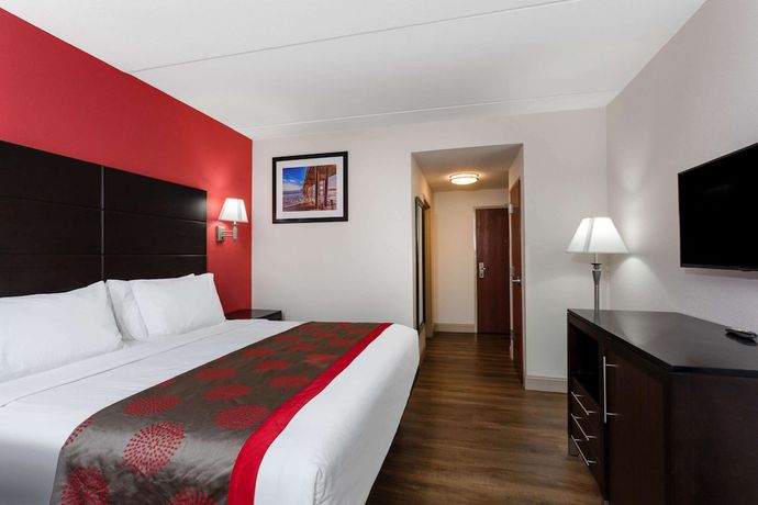 Imagen de la habitación del Hotel Ramada By Wyndham Panama City. Foto 11