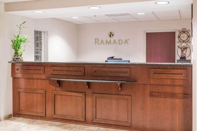 Imagen de los interiores del Hotel Ramada By Wyndham Panama City. Foto 20