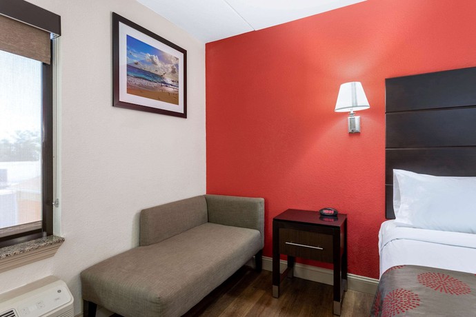 Imagen de la habitación del Hotel Ramada By Wyndham Panama City. Foto 12