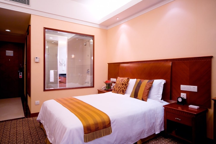 Imagen de la habitación del Hotel Ramada By Wyndham Pearl Guangzhou. Foto 12