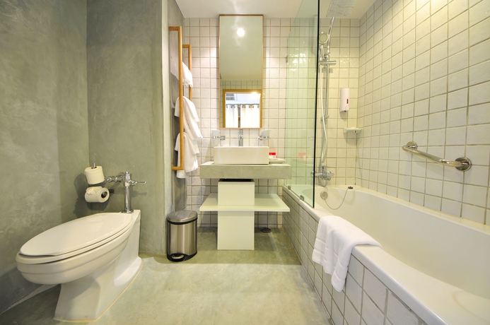 Imagen de la habitación del Hotel Ramada By Wyndham Phuket Southsea. Foto 5