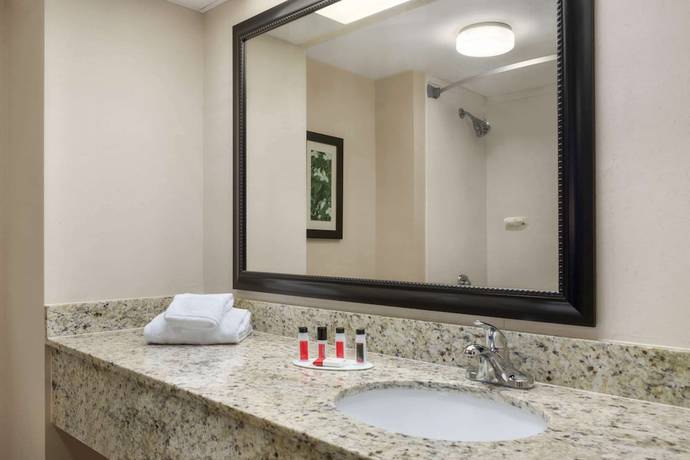 Imagen de la habitación del Hotel Ramada By Wyndham Pigeon Forge North. Foto 10