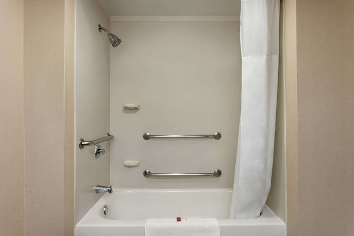 Imagen de la habitación del Hotel Ramada By Wyndham Pigeon Forge North. Foto 17