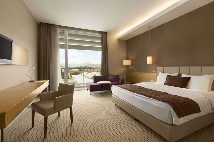Imagen de la habitación del Hotel Ramada By Wyndham Podgorica. Foto 3
