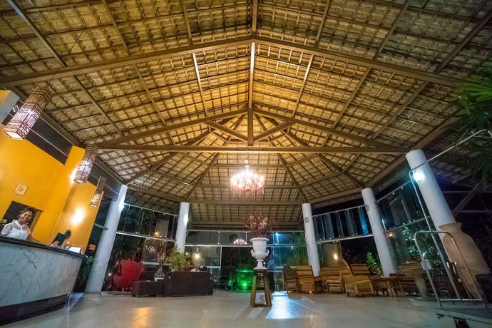 Imagen de los interiores del Hotel Ramada By Wyndham Porto Seguro Praia. Foto 19