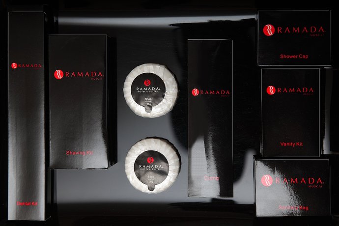 Imagen de la habitación del Hotel Ramada By Wyndham Qurum Beach. Foto 11