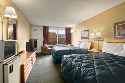 Imagen de la habitación del Hotel Ramada By Wyndham Roanoke. Foto 4
