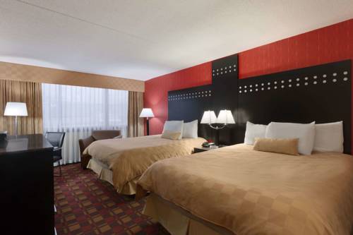 Imagen de la habitación del Hotel Ramada By Wyndham Rochelle Park Near Paramus. Foto 1