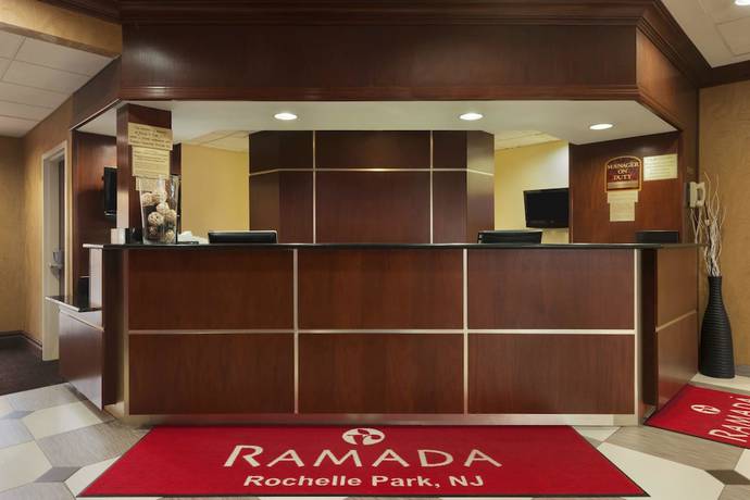 Imagen de los interiores del Hotel Ramada By Wyndham Rochelle Park Near Paramus. Foto 10