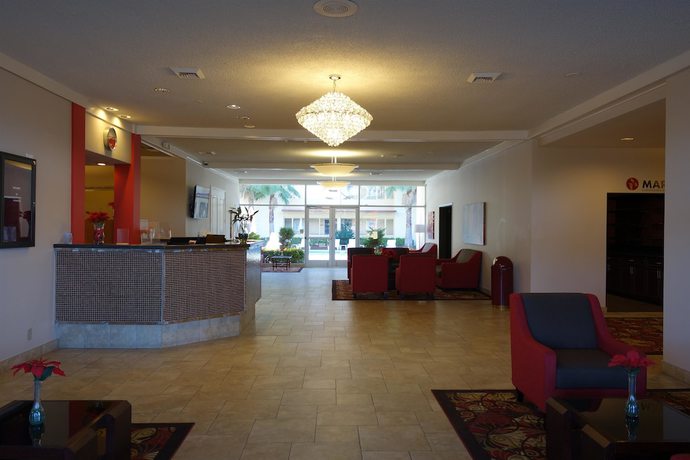 Imagen de los interiores del Hotel Ramada By Wyndham Sacramento. Foto 10