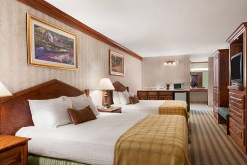Imagen de la habitación del Hotel Ramada By Wyndham Saginaw and Suites. Foto 3
