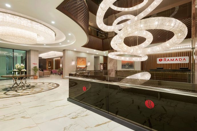 Imagen de los interiores del Hotel Ramada By Wyndham Sakarya. Foto 20