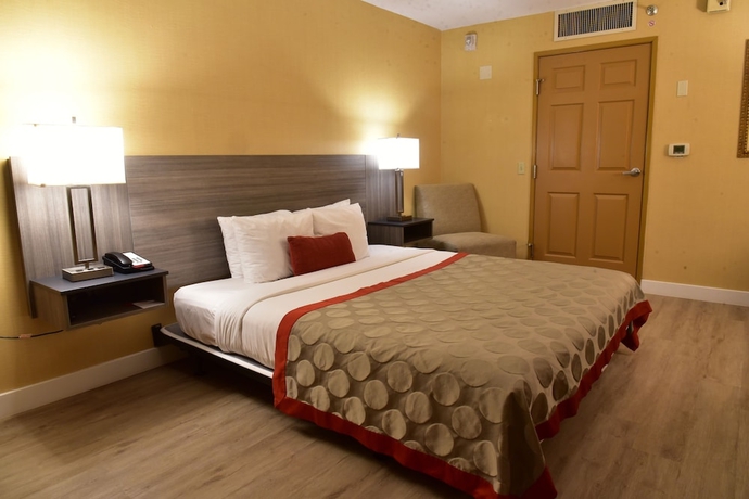 Imagen de la habitación del Hotel Ramada By Wyndham San Diego National City. Foto 5