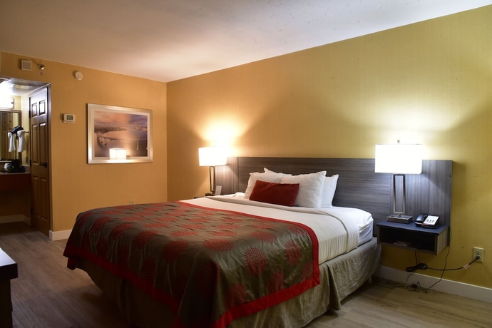 Imagen de la habitación del Hotel Ramada By Wyndham San Diego National City. Foto 8