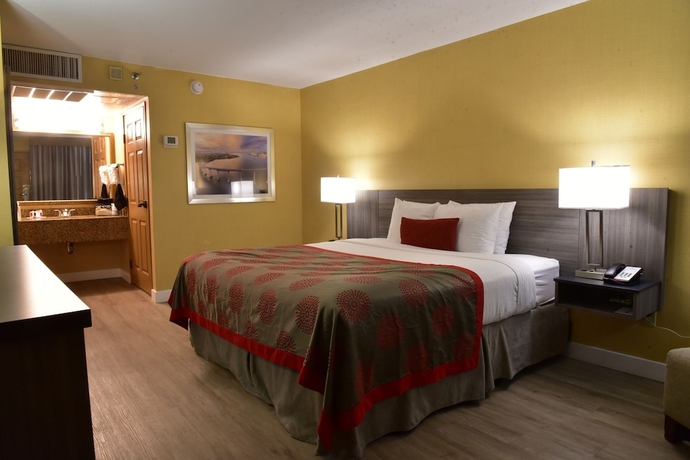 Imagen de la habitación del Hotel Ramada By Wyndham San Diego National City. Foto 9