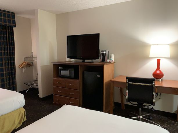 Imagen de la habitación del Hotel Ramada By Wyndham Santa Fe. Foto 13