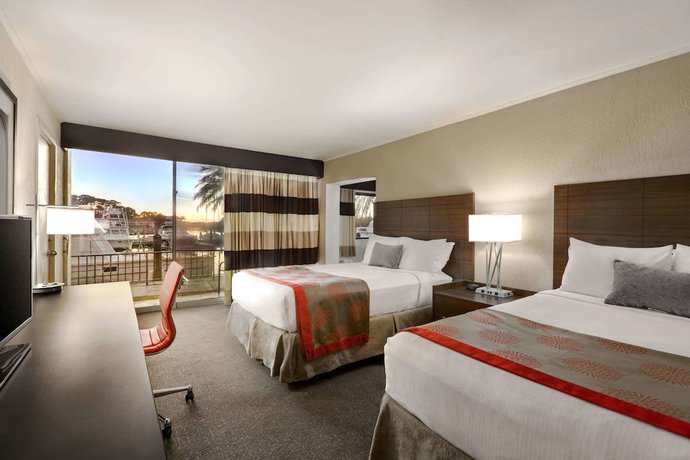 Imagen de la habitación del Hotel Ramada By Wyndham Sarasota Waterfront. Foto 7