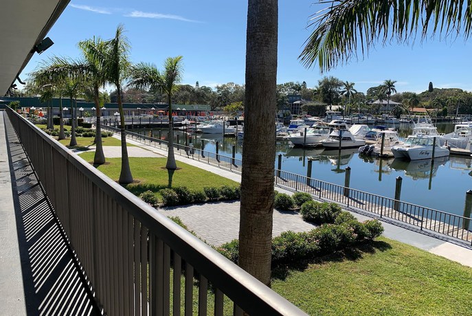 Imagen de la habitación del Hotel Ramada By Wyndham Sarasota Waterfront. Foto 11