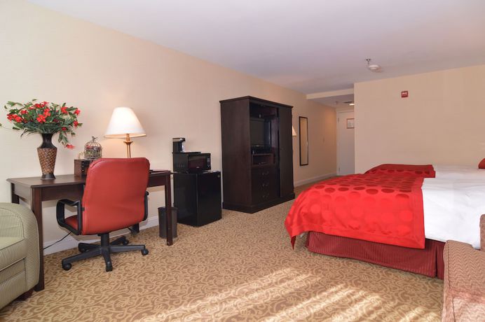 Imagen de la habitación del Hotel Ramada By Wyndham Seekonk Providence Area. Foto 6