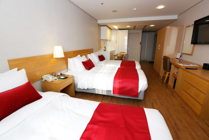 Imagen de la habitación del Hotel Ramada By Wyndham Seoul Dongdaemun. Foto 2