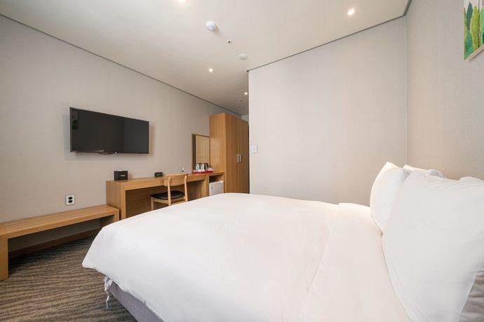 Imagen de la habitación del Hotel Ramada By Wyndham Seoul Dongdaemun. Foto 10