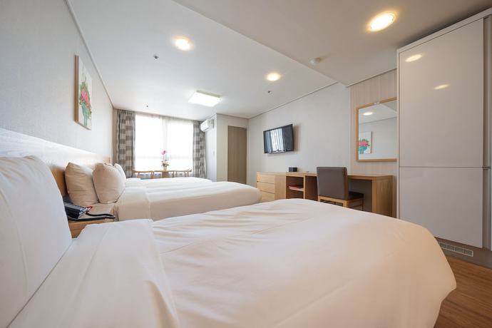 Imagen de la habitación del Hotel Ramada By Wyndham Seoul Dongdaemun. Foto 12