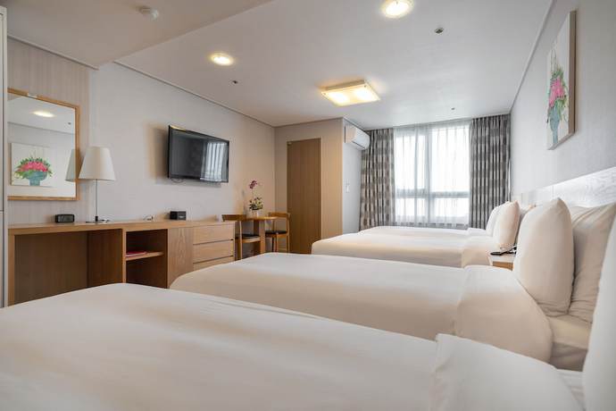 Imagen de la habitación del Hotel Ramada By Wyndham Seoul Dongdaemun. Foto 16