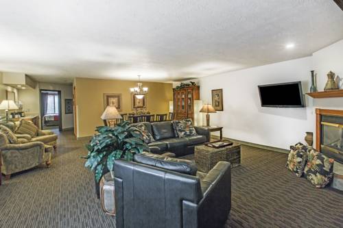 Imagen de la habitación del Hotel Ramada By Wyndham Sioux Falls Airport-waterpark and Event Ctr. Foto 3