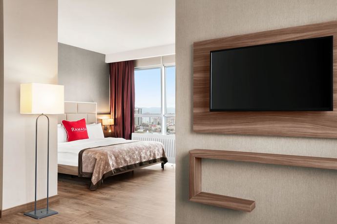 Imagen de la habitación del Hotel Ramada By Wyndham Sivas. Foto 11