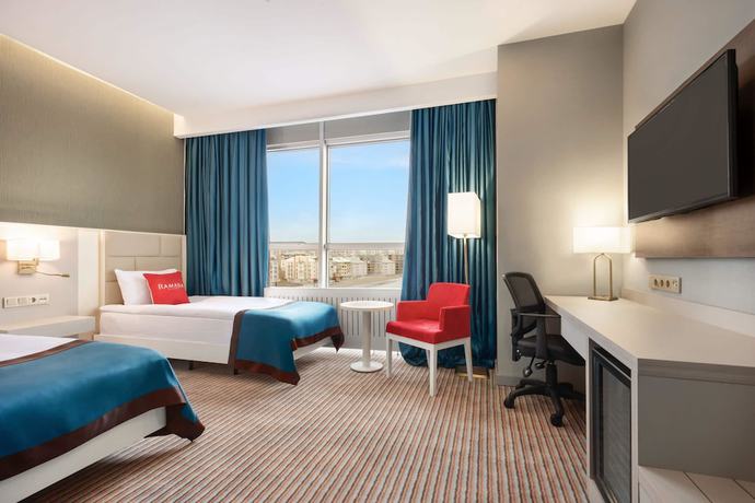 Imagen de la habitación del Hotel Ramada By Wyndham Sivas. Foto 12